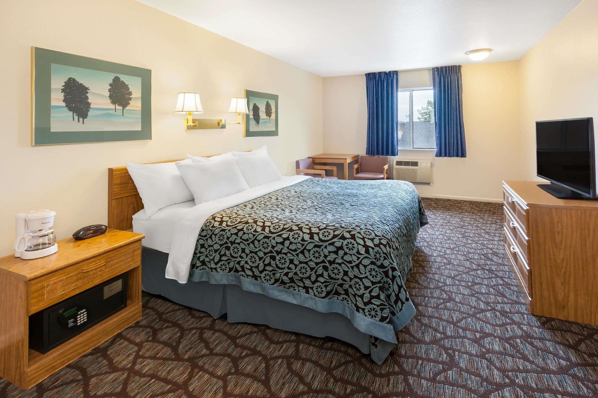 Baymont By Wyndham Manistee Hotell Eksteriør bilde